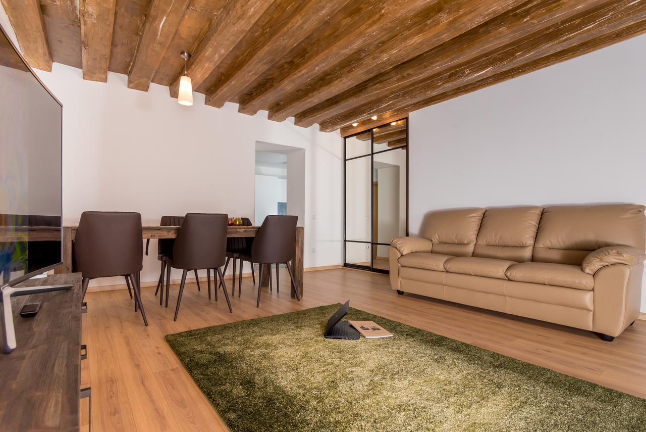 Casa Nicolae Luxury Suites Sibiu Exterior foto